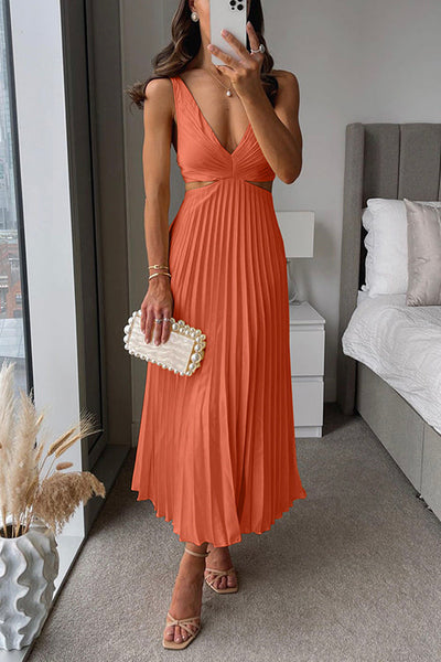 Pia | Long Dress That Turns Heads