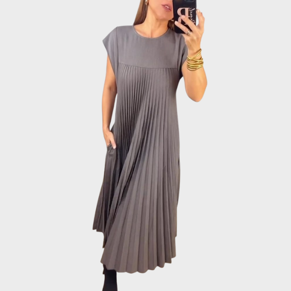 Kiara | Pleated Maxi Dress