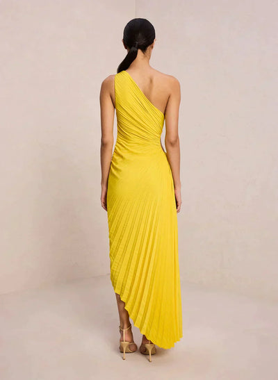 Chelsea - Elegant pleated one-shoulder midi dress