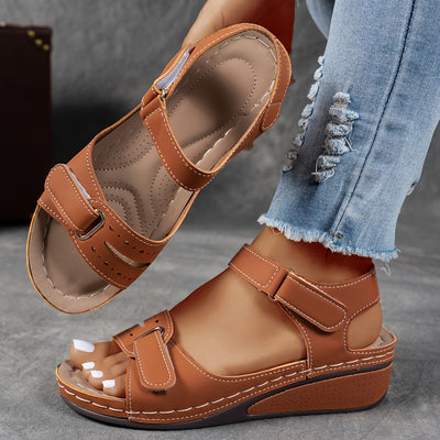 Laurel sandal