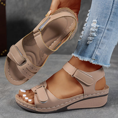 Laurel sandal
