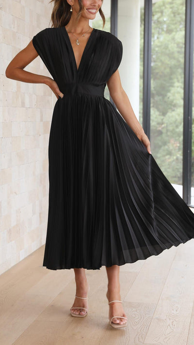Shuvee - Pleated Dress with Timeless Elegance