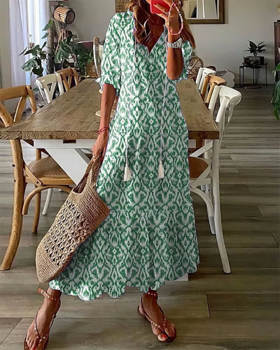 Miranda™ - Boho Chic Dress with Waist-Concealing Pattern
